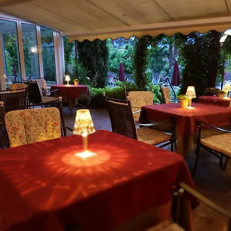 Gartenresidence Zea Curtis 3* Merano