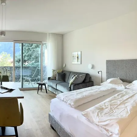 Gartenresidence Zea Curtis 3* Meran